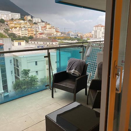 Swimming Pools Apartment In Ocean Village - 2 Bed 2 Bath Rock View Gibraltar Exterior foto